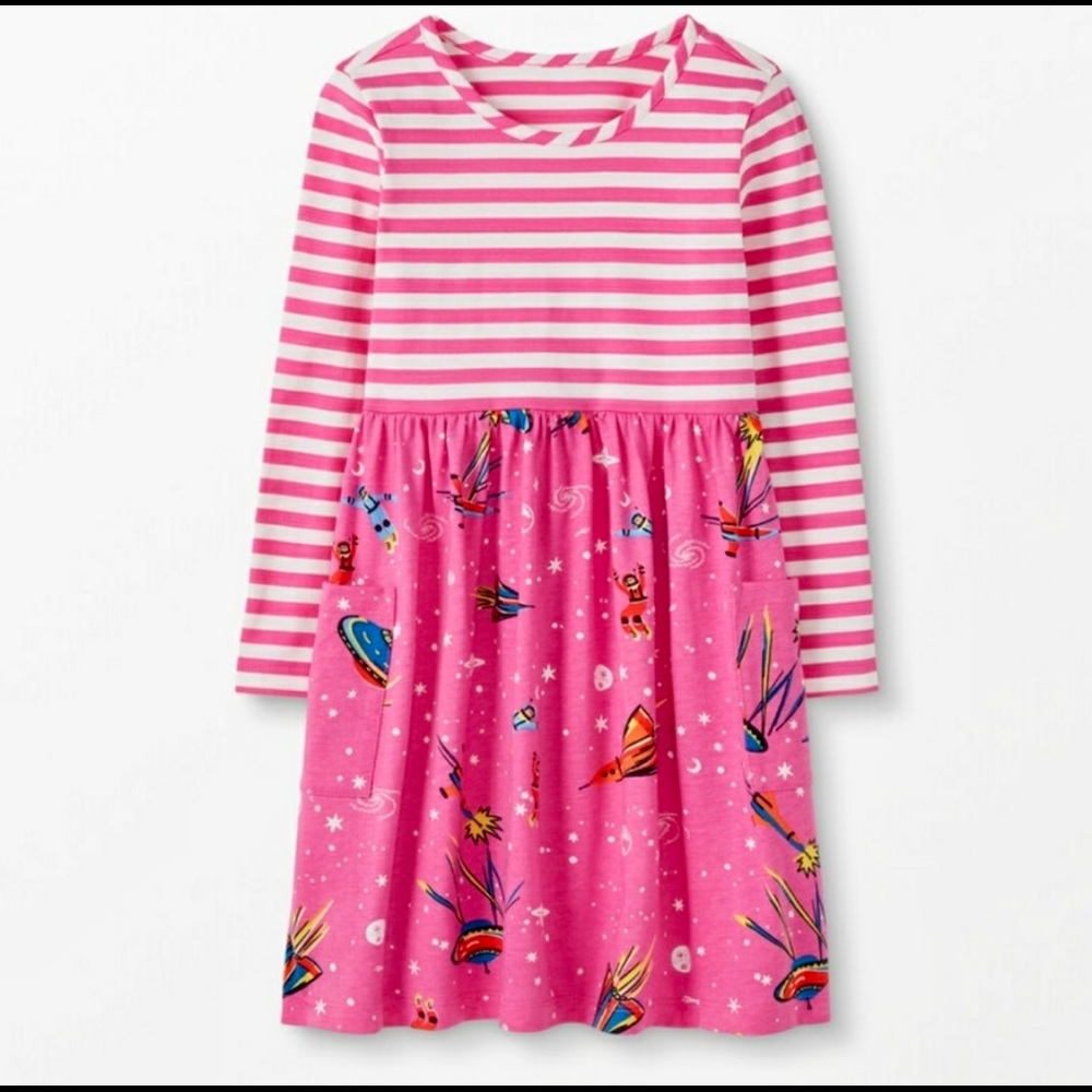 Mixie dress outspace